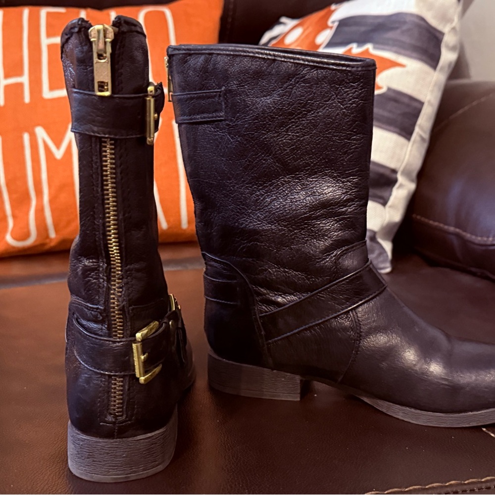 Boots - Picture 2 of 2